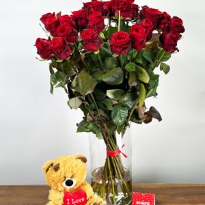 25 Red Naomi - Beertje